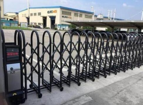 石家莊出安智能伸縮門成功落地國源朗怡酒店