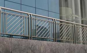 不銹鋼護(hù)欄