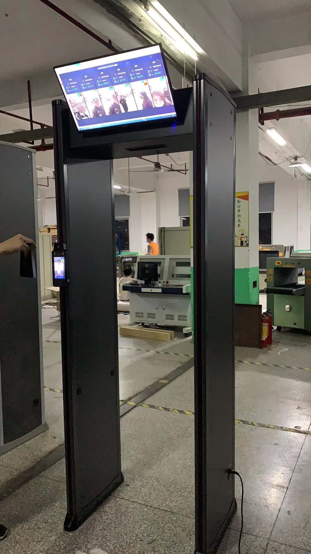 金屬探測(cè)安檢門(mén)