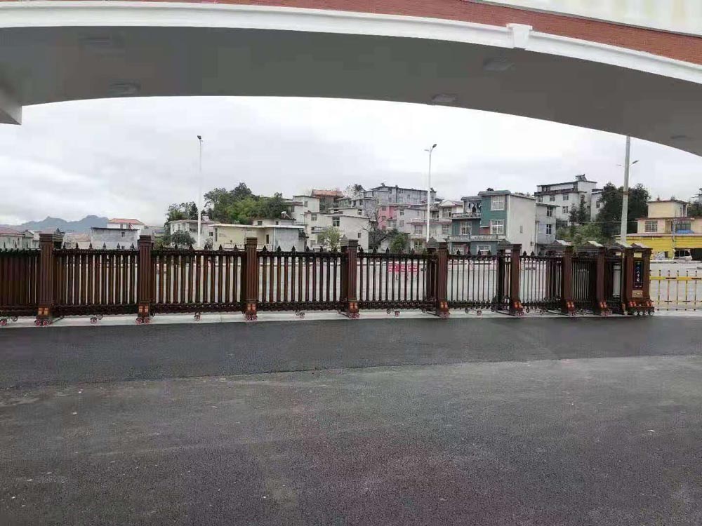 金碧輝煌工程案例 - 中出網(wǎng)-智能出入口與停車(chē)充電門(mén)戶(hù)