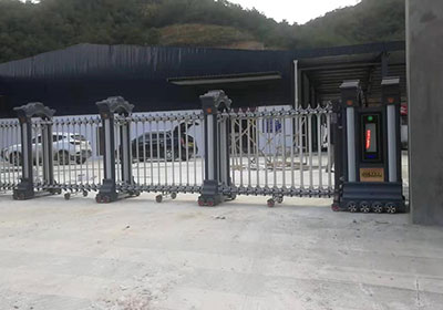 魚(yú)躍龍門工程案例 - 中出網(wǎng)-智能出入口與停車充電門戶