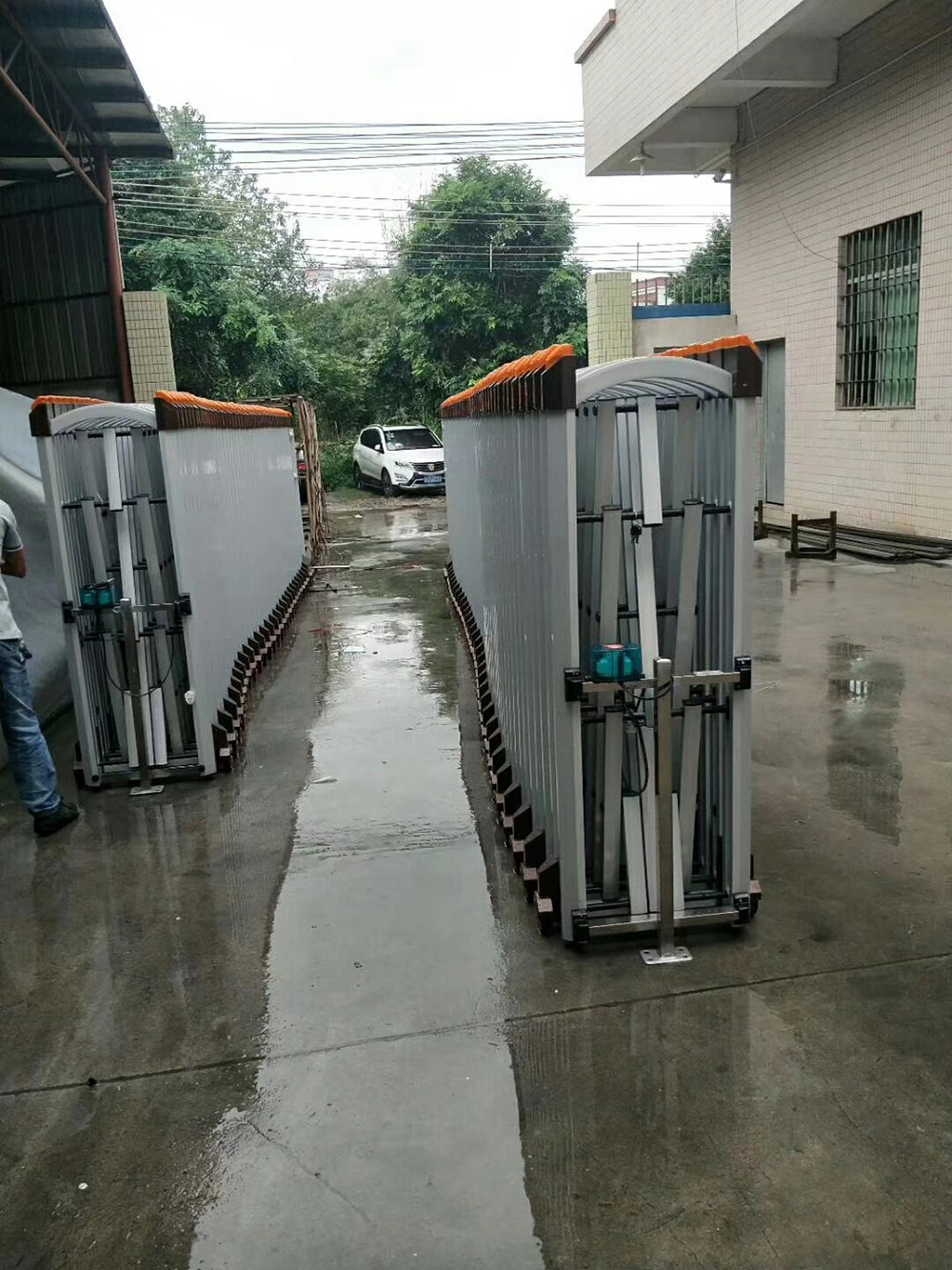 變形金剛系列案例 - 中出網(wǎng)-智能出入口與停車充電門戶