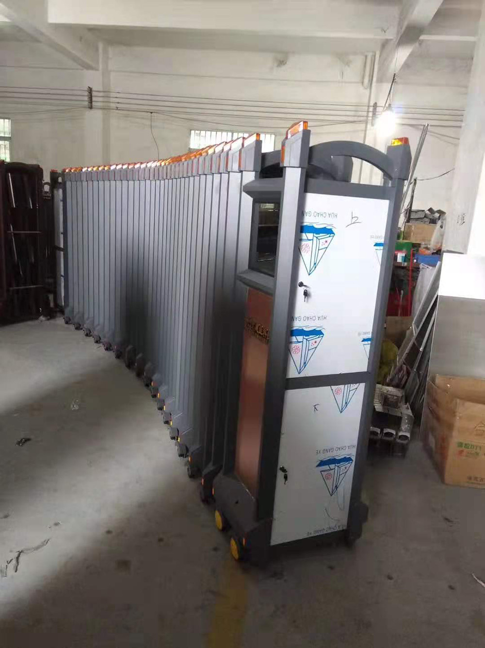 變形金剛系列案例 - 中出網(wǎng)-智能出入口與停車充電門戶