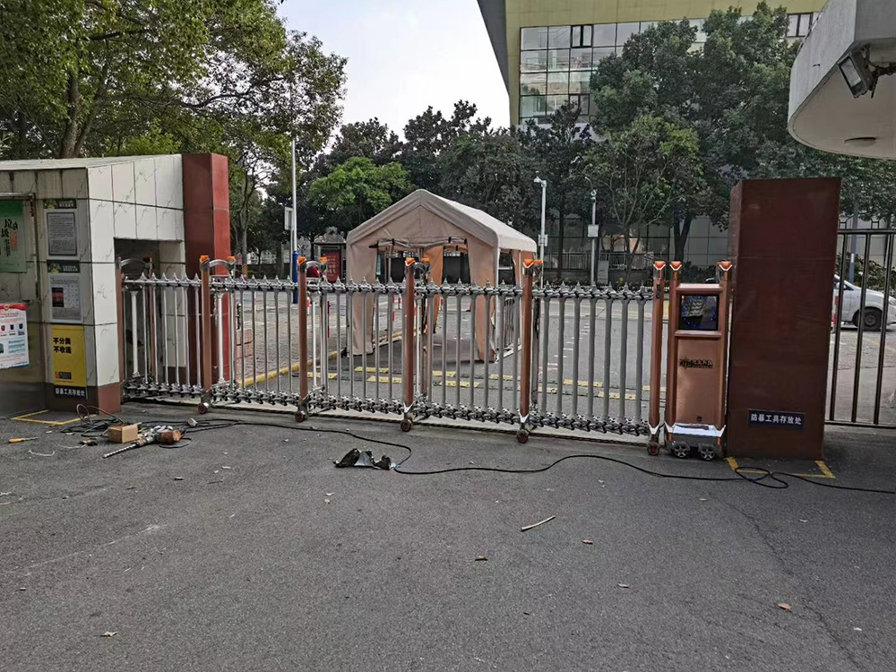 變形金剛系列案例 - 中出網(wǎng)-智能出入口與停車充電門戶