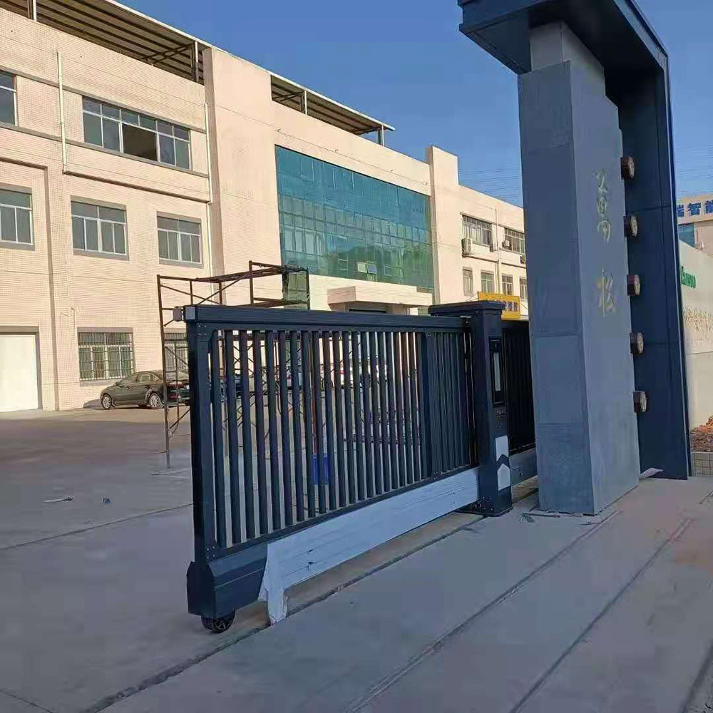 懸浮門系列工程案例 - 中出網-智能出入口與停車充電門戶