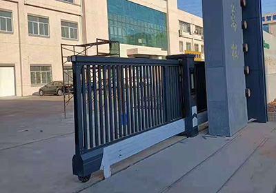 懸浮門(mén)系列工程案例 - 中出網(wǎng)-智能出入口與停車(chē)充電門(mén)戶(hù)