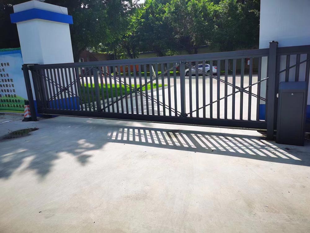 平移門系列案例 - 中出網(wǎng)-智能出入口與停車充電門戶