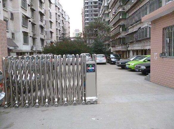 祝賀保定出安智能電動(dòng)伸縮門進(jìn)駐哈羅城