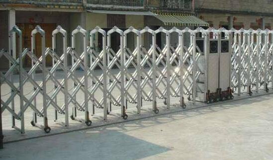 保定雙成電力科技有限公司一直以來對保定出安智能電動(dòng)伸縮門的支持！