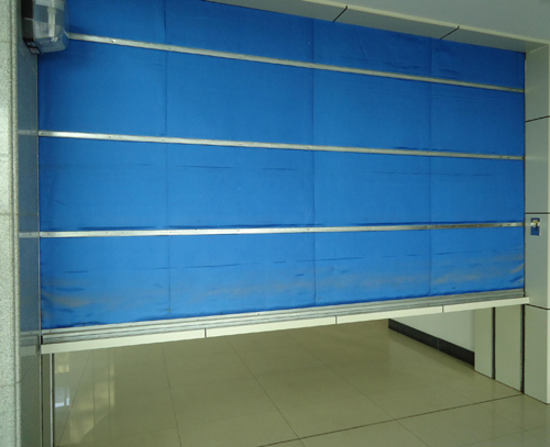 重慶出安智能卷簾門讓重慶梅香園食品有限公司顯得更有個性