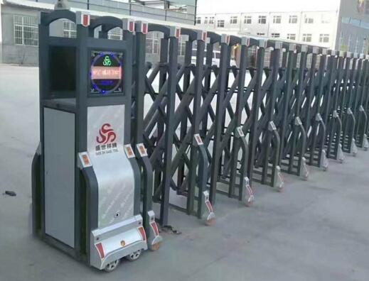 寧波出安智能伸縮門進駐寧波市甬大教育專修學校大門口