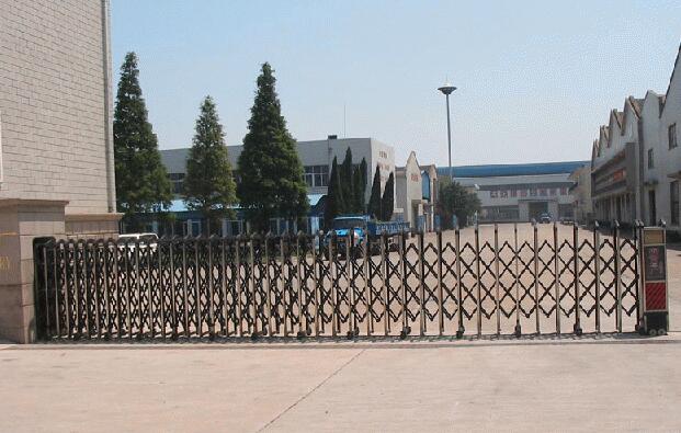 寧波市五一培訓(xùn)學(xué)校項目與寧波出安智能再度合作引進伸縮門