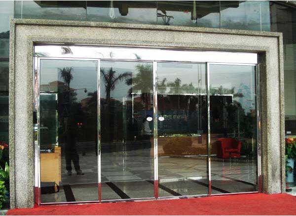 信業(yè)大廈自動(dòng)門工程案例 - 中出網(wǎng)-智能出入口與停車充電門戶