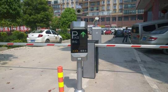 大連車(chē)牌識(shí)別一體機(jī)