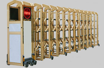 徐州出安智能伸縮門(mén)亮相在徐州雷曼機(jī)械科技有限公司大門(mén)口