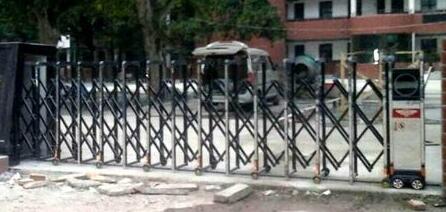 溫州電動伸縮門