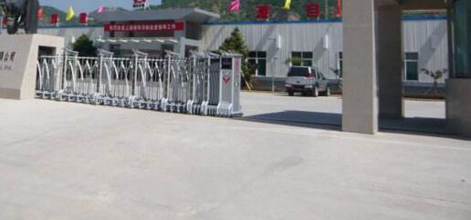 溫州出安智能伸縮門進(jìn)駐溫州市鐵路與軌道交通投資集團(tuán)有限公司