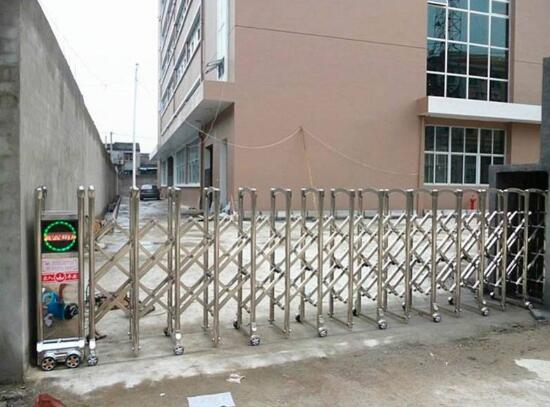 臺州出安智能伸縮門給臺州市奧爾凱鋁業(yè)有限公司項目不一樣的體驗