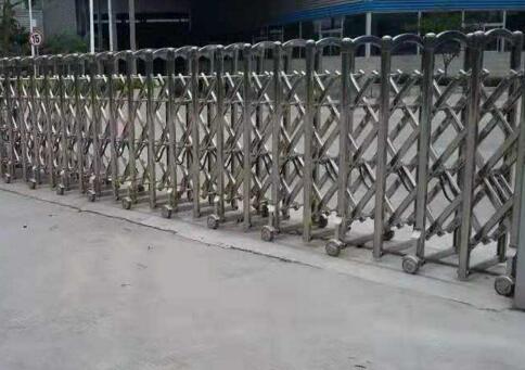 秀洲現(xiàn)代實驗學校選擇嘉興出安智能為電動伸縮門供貨商