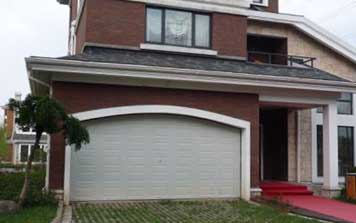 車庫門 - 車庫門