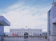 裝甲六師修理營大門口的電動伸縮門由滄州出安智能提供