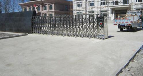 感恩滄州市金泰衡器有限公司選擇滄州出安智能電動(dòng)伸縮門