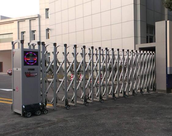 滄州出安智能伸縮門讓榮盛泰享嘉府更加安全