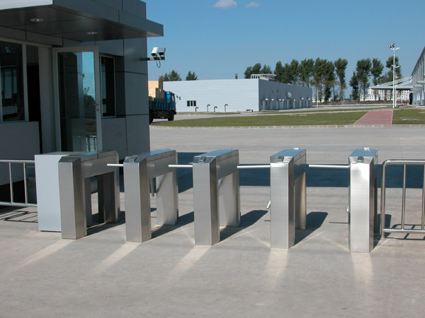 常德出安智能通道閘進駐常德清水湖度假村