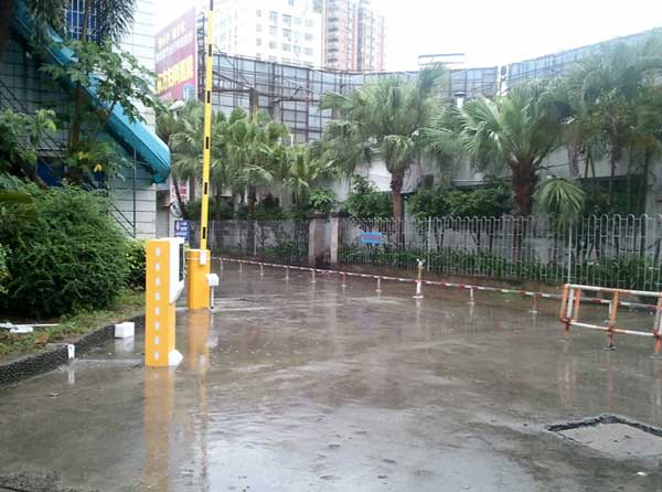 慶賀湛江出安智能停車場系統(tǒng)進駐湛江工人體育館