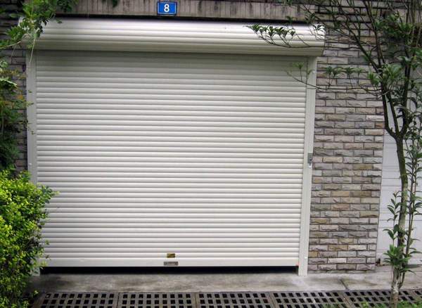 日照壹號學(xué)府卷簾門案例