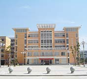 莆田第九中學(xué)與莆田出安伸縮門成為合作伙伴