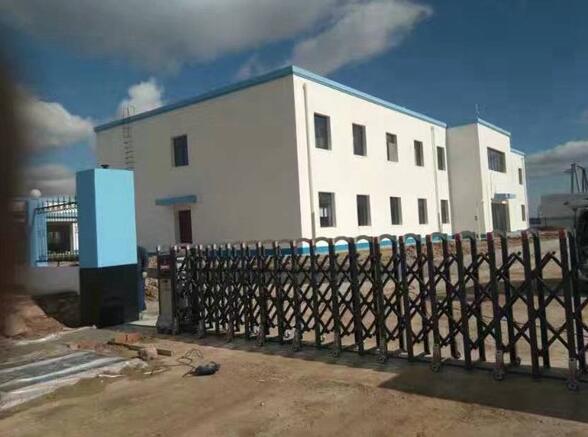 張家口出安智能伸縮門讓陽原縣光伏發(fā)電站顯得更有個性