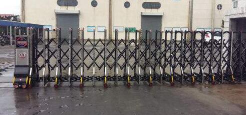 承德出安智能電動(dòng)伸縮門成為承德高中壓閥門管件集團(tuán)有限公司的門柱