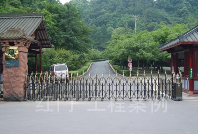 喜迎樂山出安智能電動伸縮門進(jìn)駐樂山大佛景區(qū)