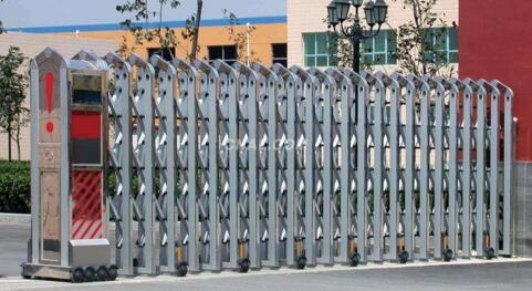 秦皇島出安智能伸縮門給金龍和璽項(xiàng)目不一樣的體驗(yàn)