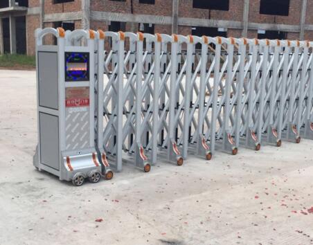 秦皇島出安智能電動(dòng)伸縮門點(diǎn)綴秦皇島佳盟精密技術(shù)有限公司