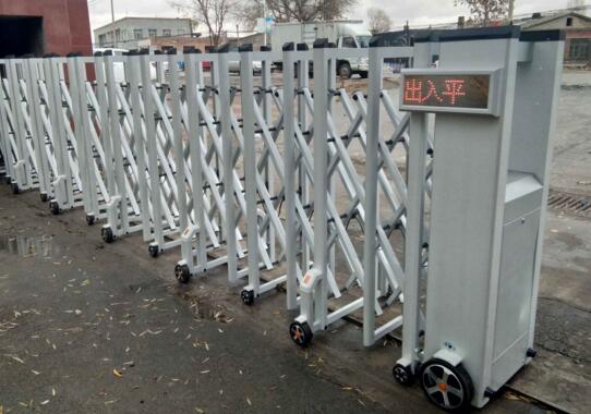 衡水出安智能伸縮門安裝在衡水通途工程制品有限公司