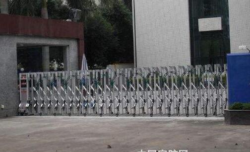 衢州市羅邦鋼結構有限公司選用衢州出安智能電動伸縮門