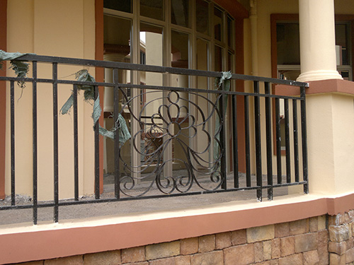 熱烈祝賀韶關(guān)出安智能護欄進駐韶關(guān)丹霞山1號