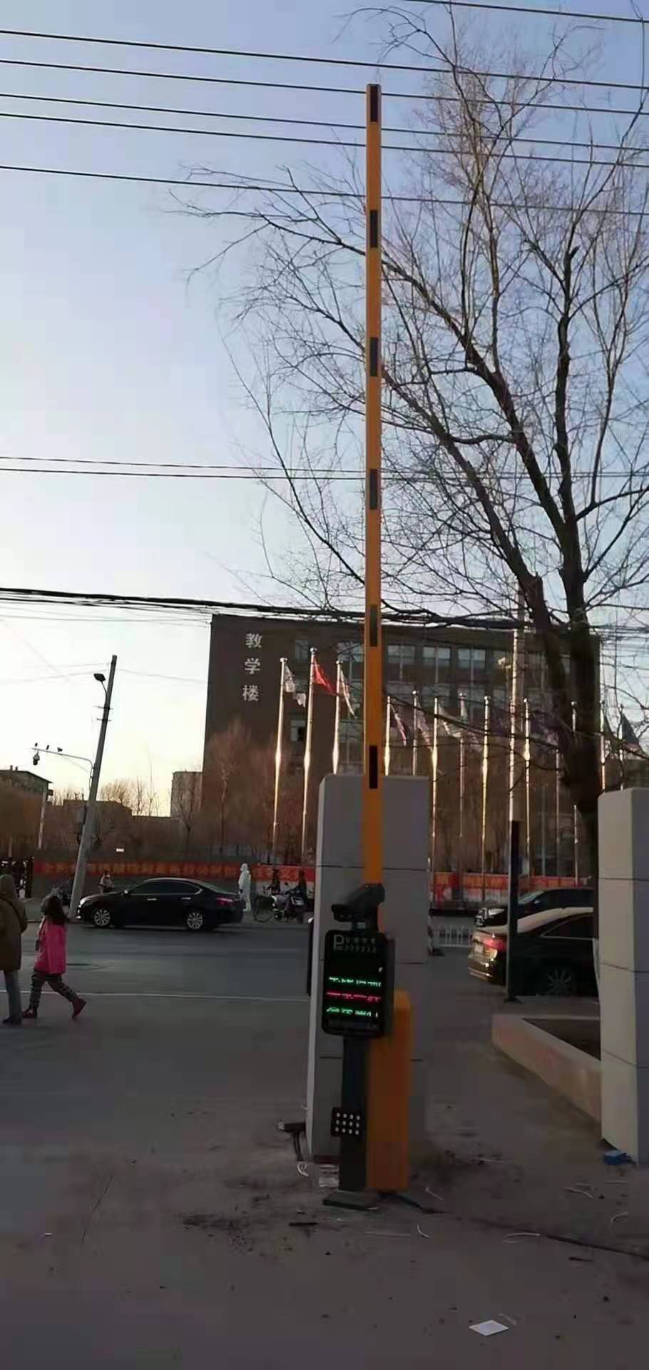 車輛識別 - 中出網(wǎng)-智能出入口與停車充電門戶