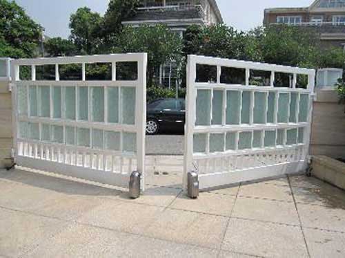 廣州二沙島豪華別墅開門機案例 - 中出網(wǎng)-智能出入口與停車充電門戶