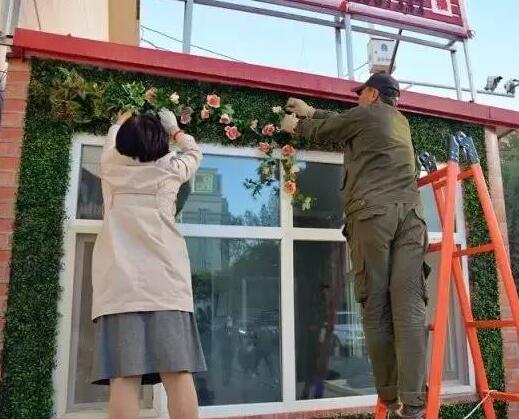 貴港物業(yè)崗?fù)? width=