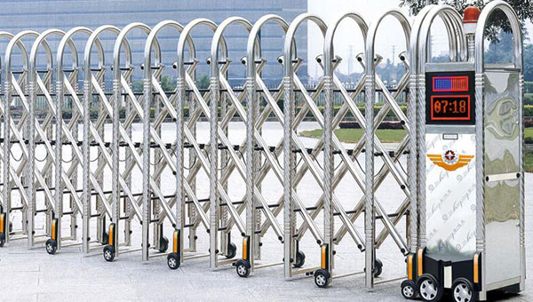 喜迎銅仁出安智能伸縮門進駐金灘?半島豪苑