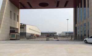 萊蕪市金利合金制造有限公司伸縮門案例