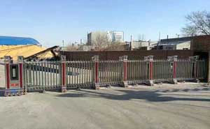 池州海螺水泥有限公司伸縮門案例