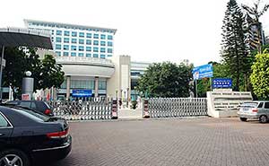 蘇州市圖書館伸縮門案例 - 中出網(wǎng)-智能出入口與停車充電門戶