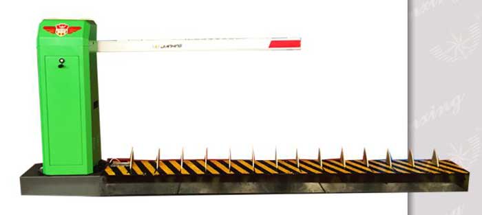 防沖卡破胎道閘