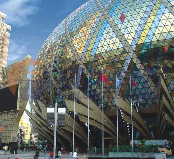 澳門(mén)新葡京大酒店旗桿案例 - 中出網(wǎng)-智能出入口與停車(chē)充電門(mén)戶(hù)