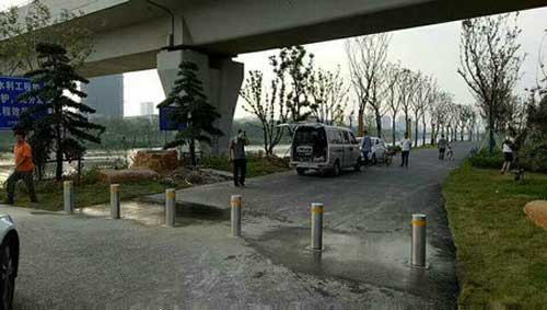 道路智能升降路樁