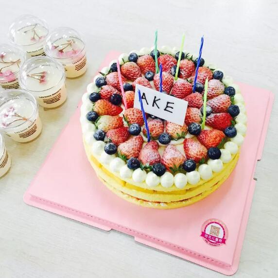 恰逢春暖花開，來一個集體生日趴！